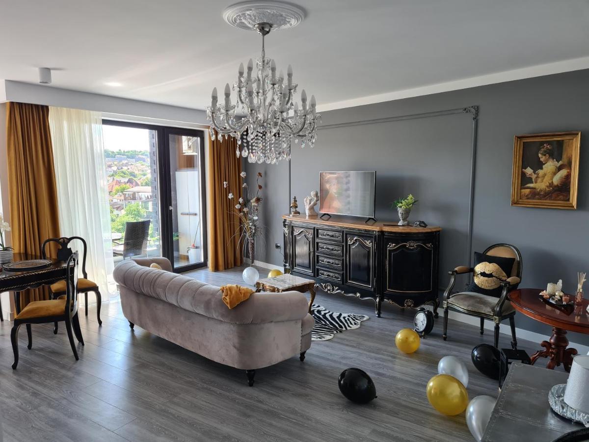 Parisian Apartment Cluj Luaran gambar