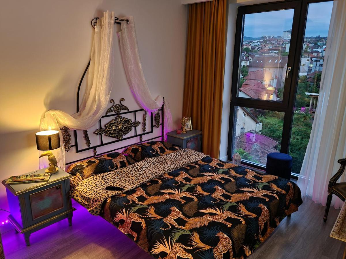 Parisian Apartment Cluj Luaran gambar