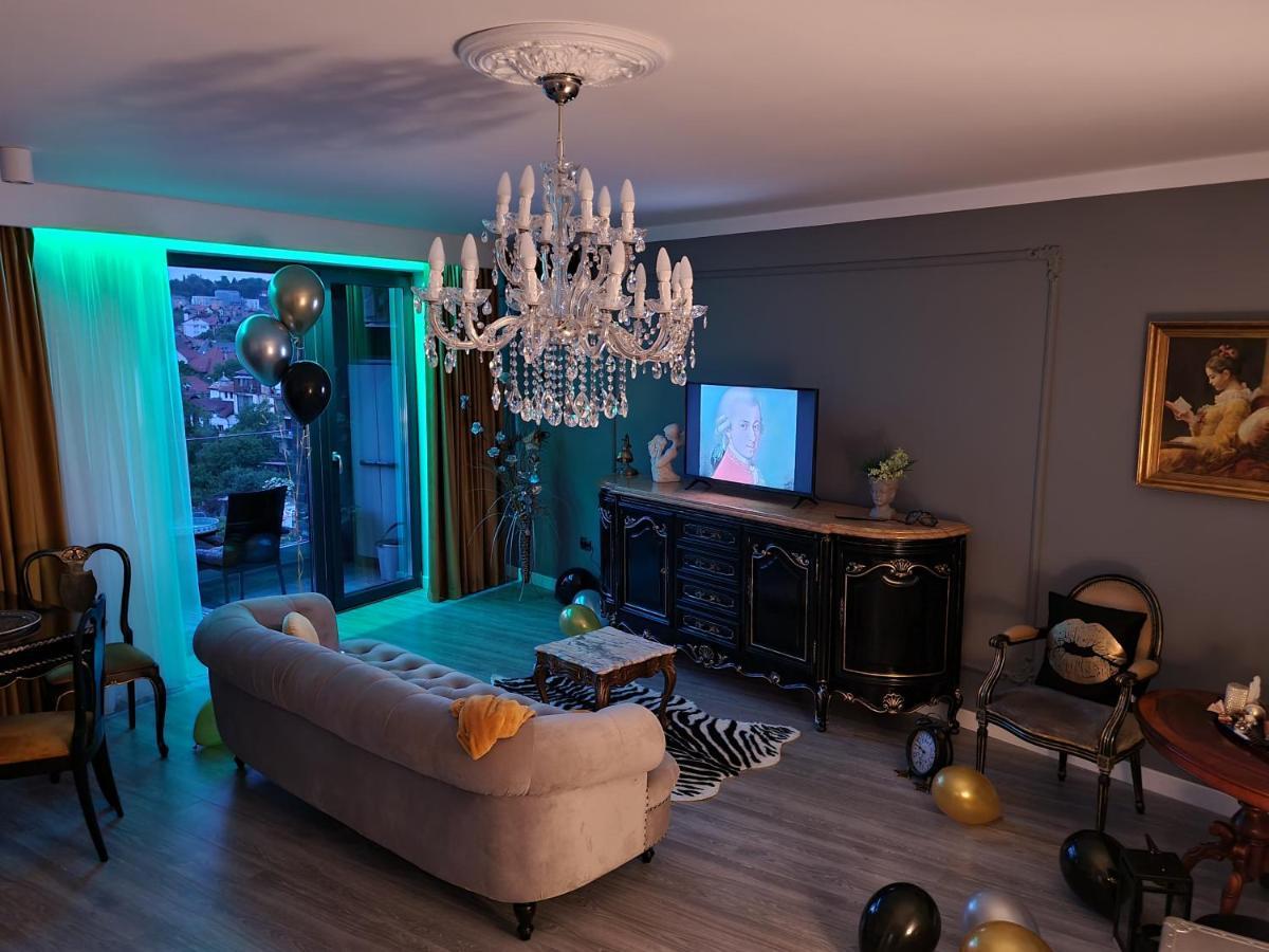 Parisian Apartment Cluj Luaran gambar